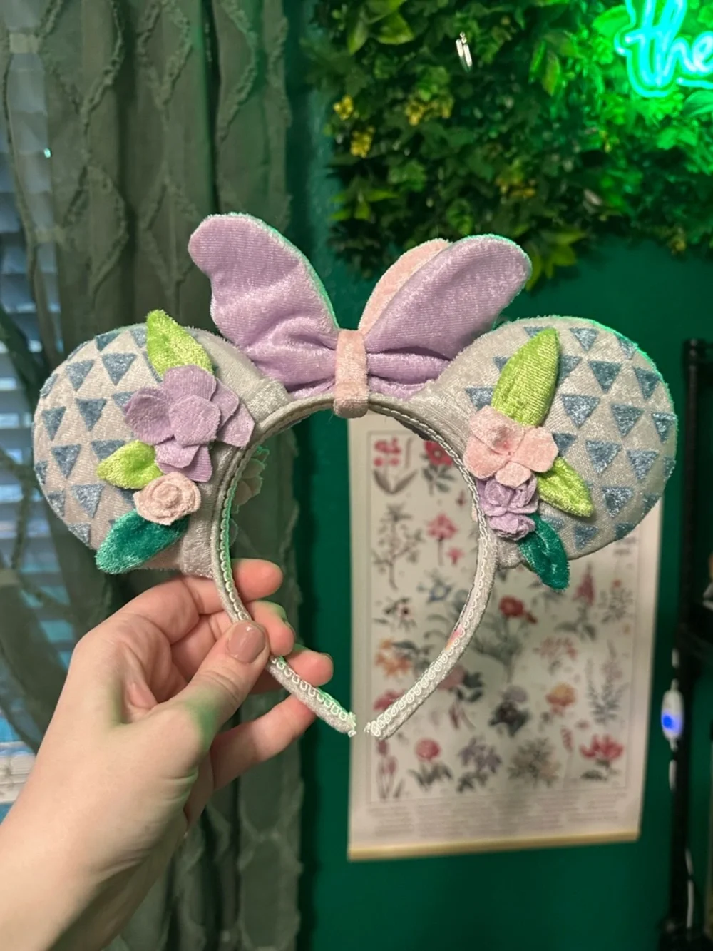 Epcot Ears - Picture 2 of 3